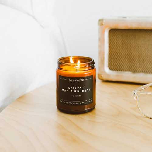 Calyan Wax Soy Wax Candle, Apples & Maple Bourbon Scented Candle​
